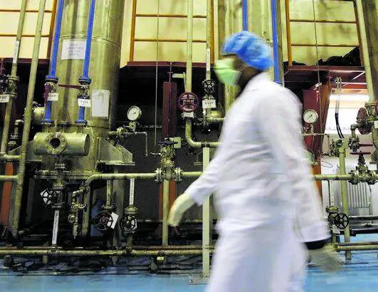 Sabato a Roma i colloqui Usa-Iran sul nucleare. "Teheran non è lontana dalla bomba atomica"