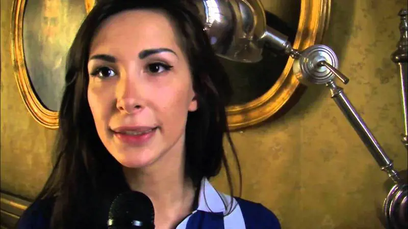 La neve è "Bellissima" e copre tutte le cose, tranne le ferite