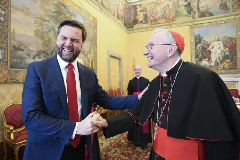 Vance ospite di Parolin. Prove tecniche di disgelo