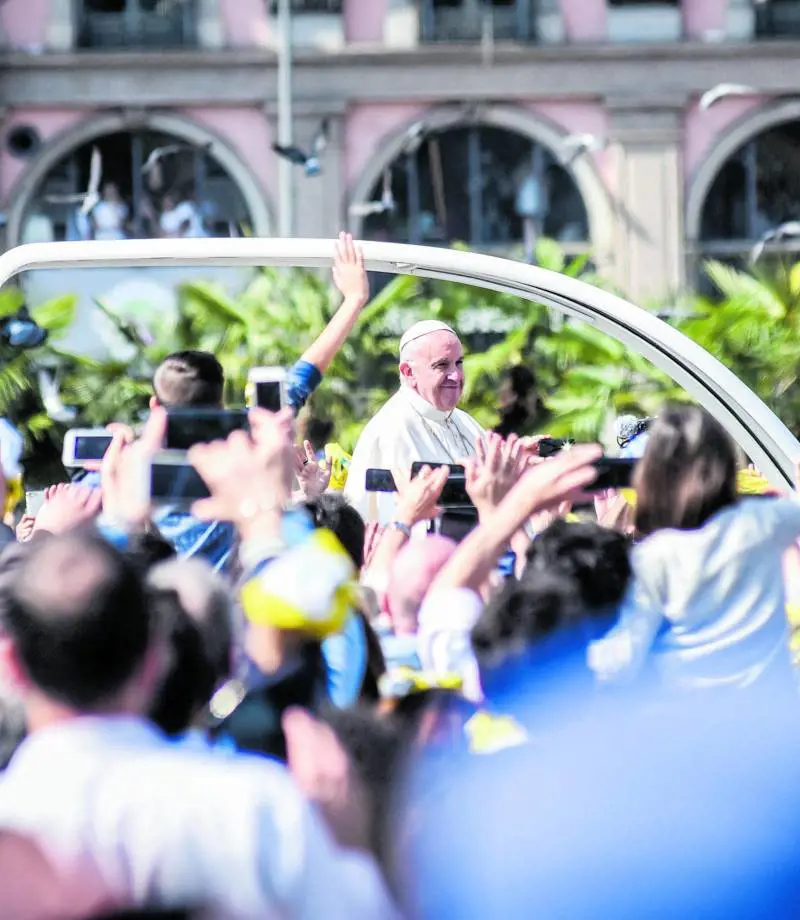 Il funerale sarà celebrato da Giovanni Battista Re. Che convocherà il Conclave