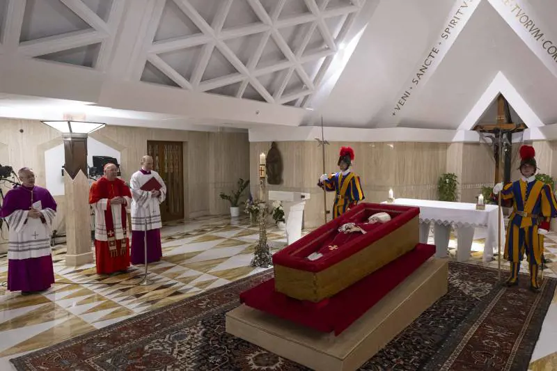 Come rendere omaggio a Papa Francesco: tutto quello da sapere