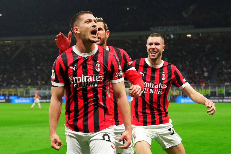 Coppa Italia, il Milan domina e stravince: 3-0 all'Inter, cancellato il sogno "triplete"