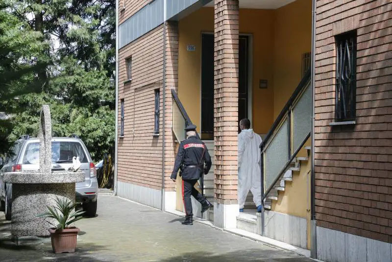 Figlio disabile e moglie malata. Li uccide poi si toglie la vita