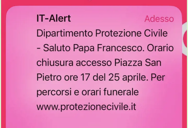 Il messaggio ricevuto dai cittadini romani con l'it Alert dalla Protezione Civile