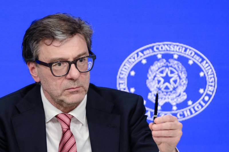 Banco Bpm, Giorgetti gela Unicredit