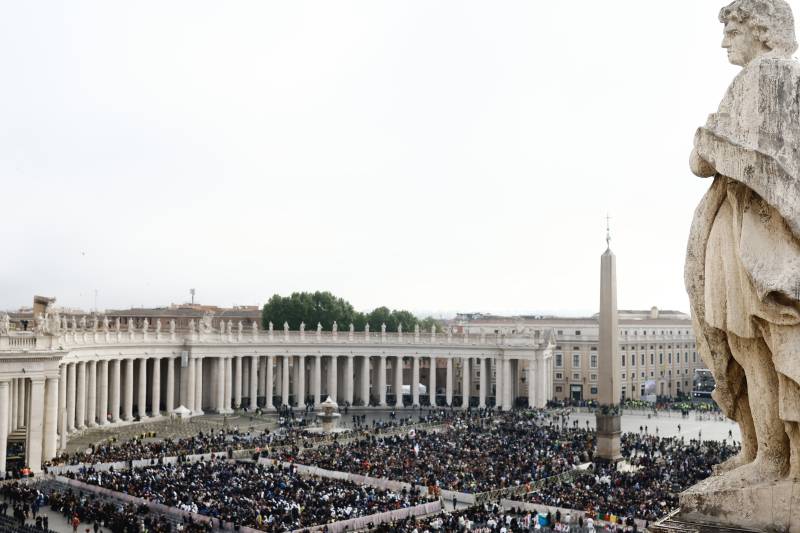 Lo Ior fa il pieno di utili e stacca al Papa un dividendo milionario