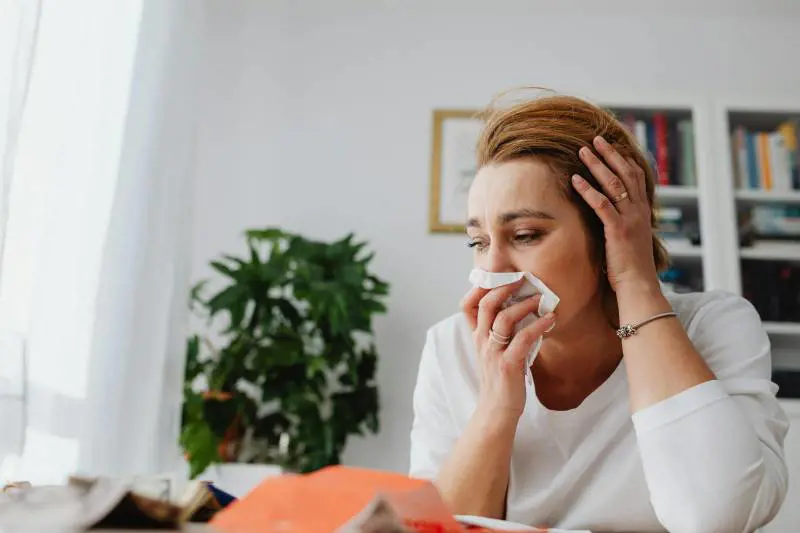 Epistassi: cosa fare e cosa non fare quando esce il sangue dal naso