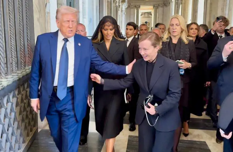 Trump, von der Leyen e Milei: gli incontri di Meloni ai funerali di Papa Francesco