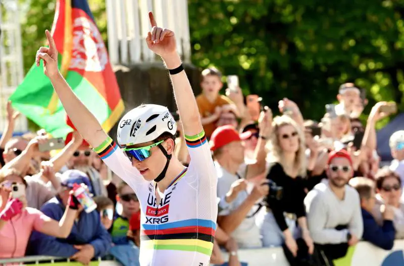 Pogacar vince anche la Liegi-Bastogne-Liegi. Secondo l'italiano Ciccone