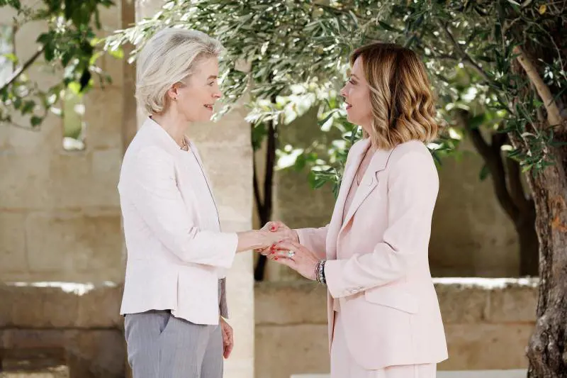 Von der Leyen chiama Roma: vertice con Trump a maggio