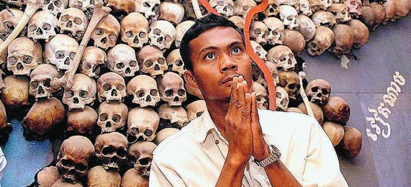 Così la Cambogia precipitò nell'inferno creato dai Khmer