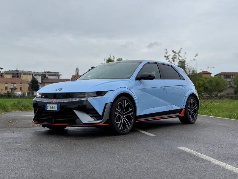 Hyundai Ioniq 5 N: l’elettrica che fa divertire per davvero