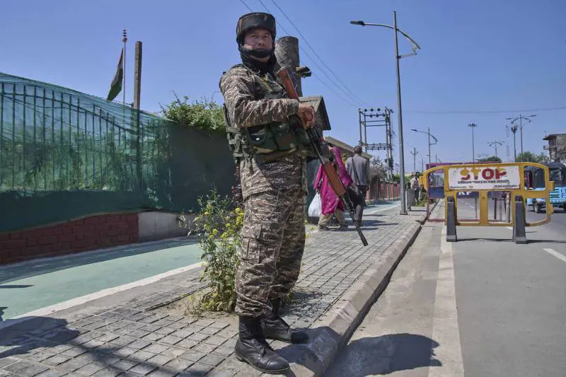 Allarme degli 007: "Attaccheranno fra poche ore". Perché si rischia la guerra tra India e Pakistan