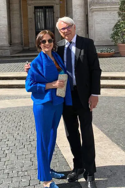 "Intrecciamo fili tra passato e futuro. Così s'innamorano i miliardari in Usa"