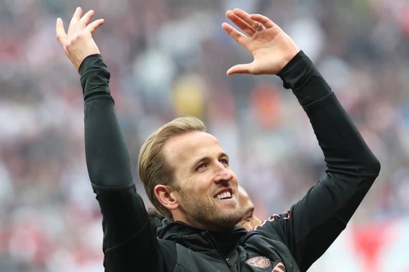 Spezzata la maledizione di Kane. Finalmente campione... ma dalla tribuna