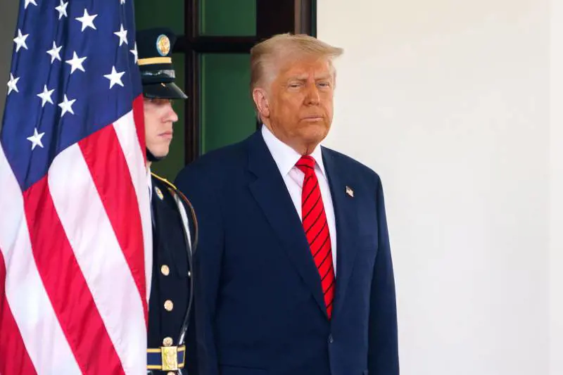 Trump: "Gli Houthi si sono arresi". La replica: "Stop a raid navi Usa, non contro Israele"