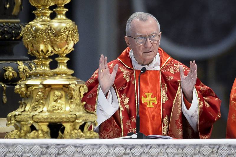 Voci e sospetti ma dal ritardo niente sorprese. E Parolin spera