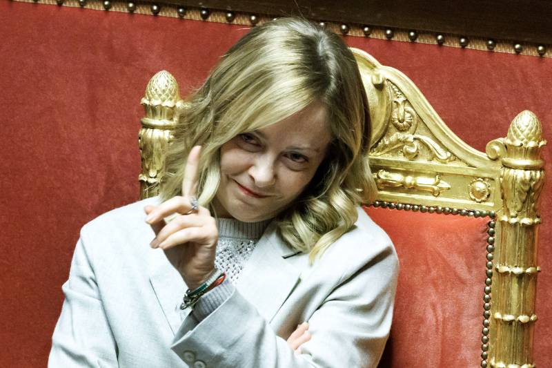 "Sì al piano dei Paesi arabi". Meloni stoppa Netanyahu