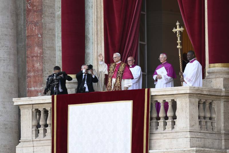 Il discorso integrale di Papa Leone XIV