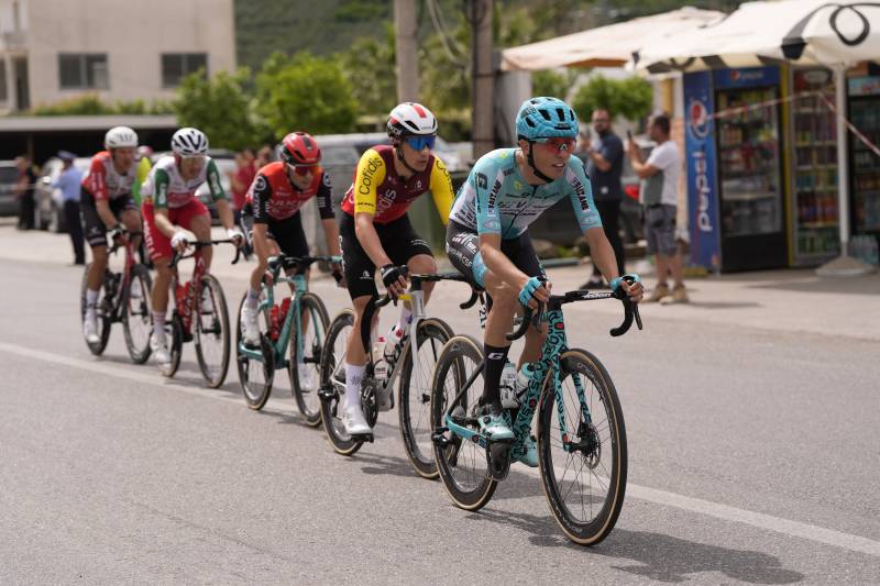 Giro 2025 tappa 1 fuga