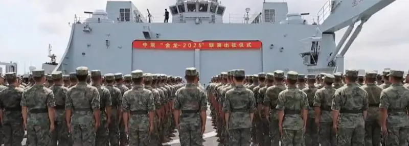 La Cina muove navi e aerei da guerra: scattano le Golden Dragon