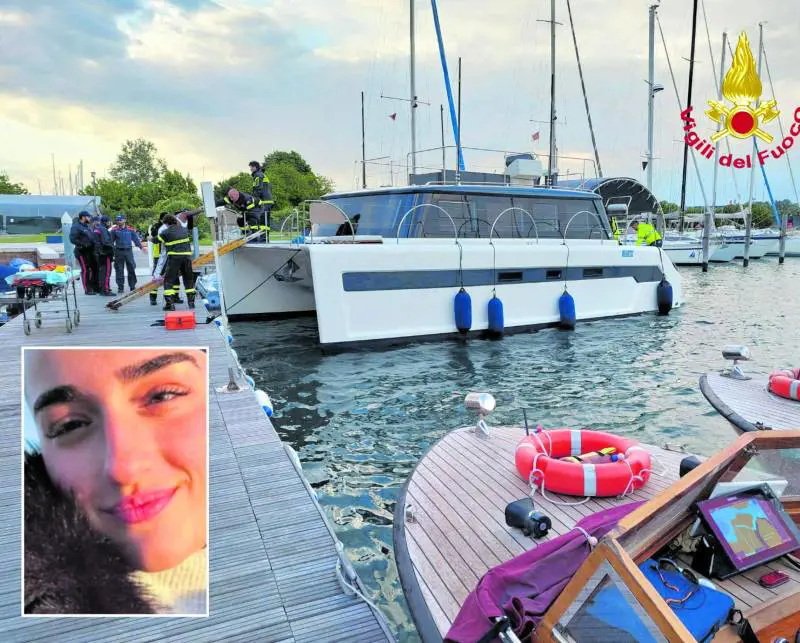 Anna, uccisa dall'elica del catamarano. Il papà: "Non era pronta a portare la barca"