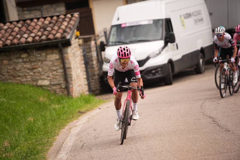Giro 2025 tappa 11 Carapaz