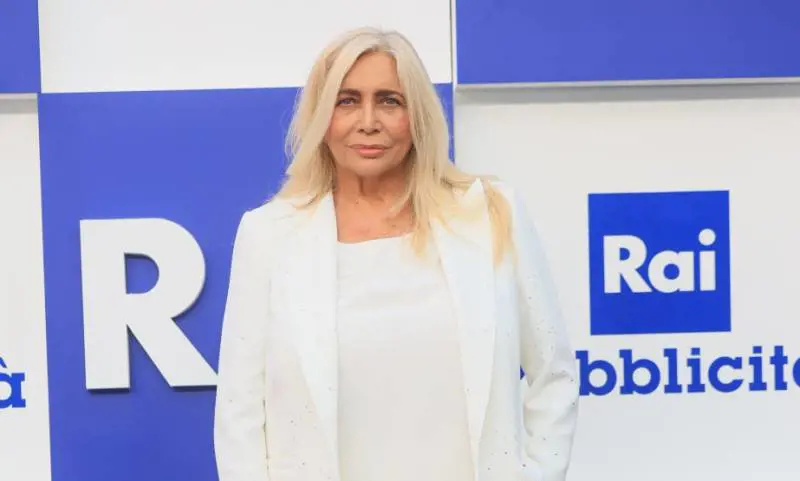 Anche Mara Venier sul sito Phica: "Siamo carne da macello"