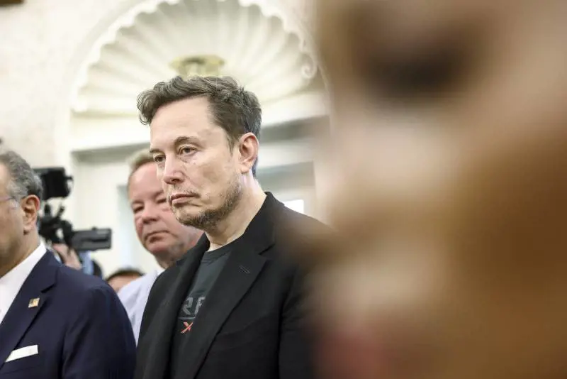 Ecco perché Elon Musk si ritira dalla politica: tutti i (veri) motivi