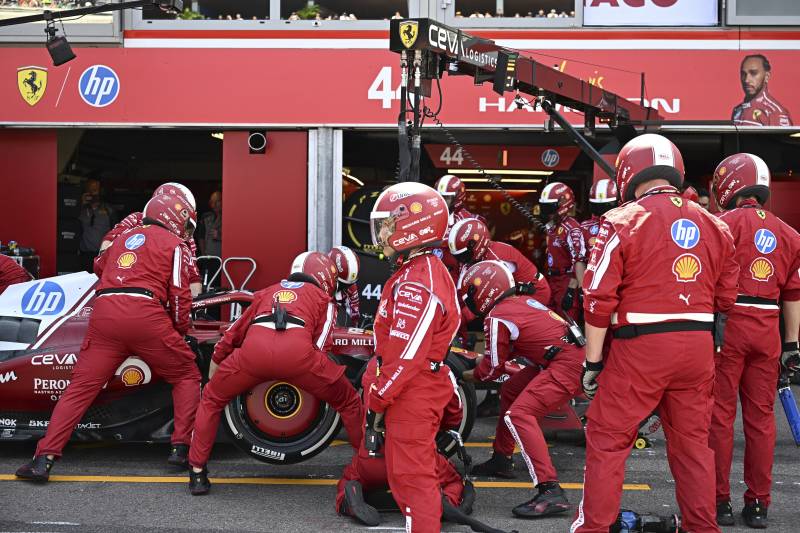 F1 Monaco gara Leclerc pitstop