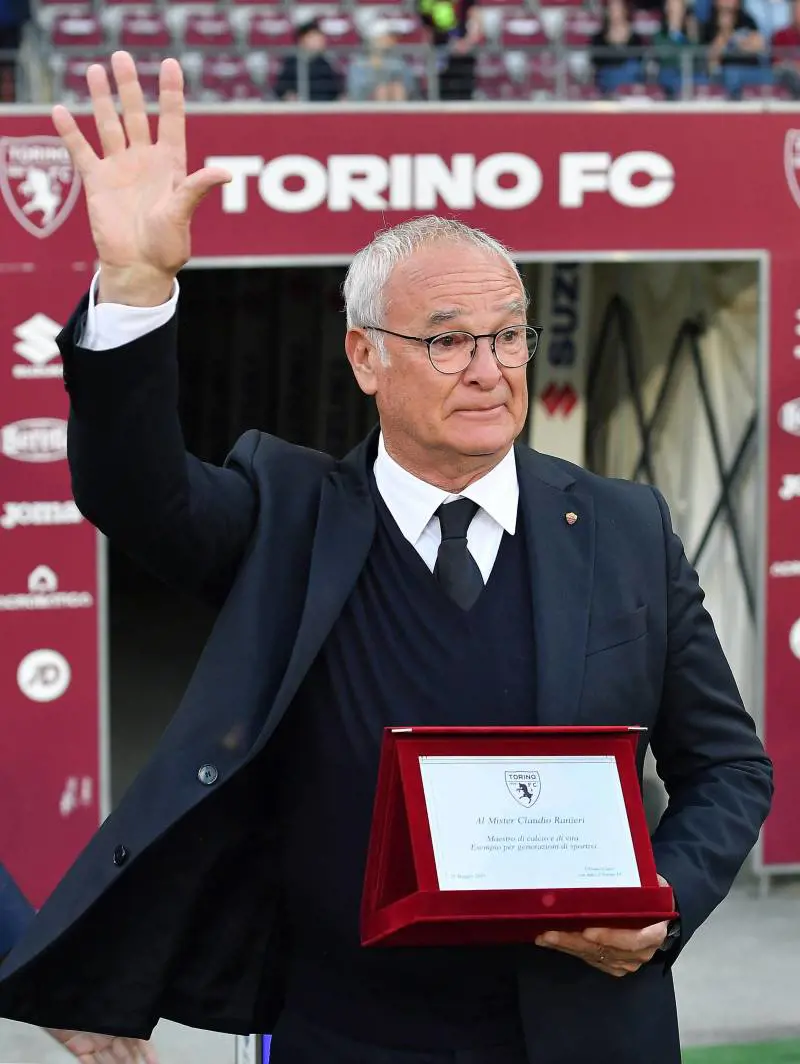 Ranieri sfiora l'ultimo miracolo: 31 minuti in Champions