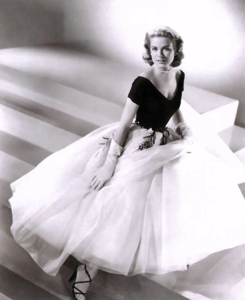 Grace Kelly, la crisi del Principato e il sogno mai realizzato di tornare a recitare 