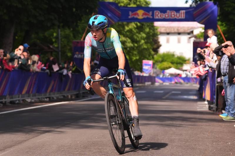 Giro 2025 tappa 16 Storari