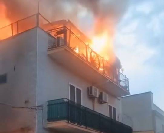 Incendio a Cassano delle Murge