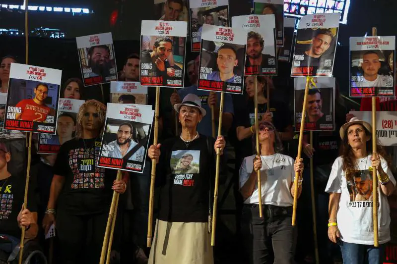 Israele accetta la tregua. Ma Hamas: non ci soddisfa