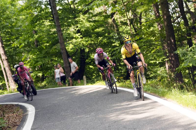Giro 2025 tappa 20 Yates Carapaz Del Toro
