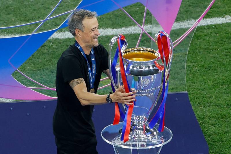 Luis, se un applauso e il dolore più grande raccontano un uomo