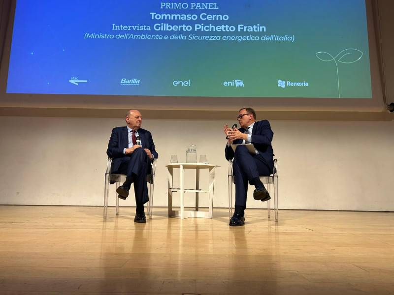 Il ministro Pichetto Fratin: "Il nucleare sia a gestione statale". 