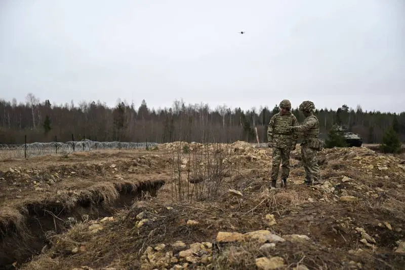 Bombardieri russi distrutti dai droni ucraini (Fonte: X/Institute for the Study of War)