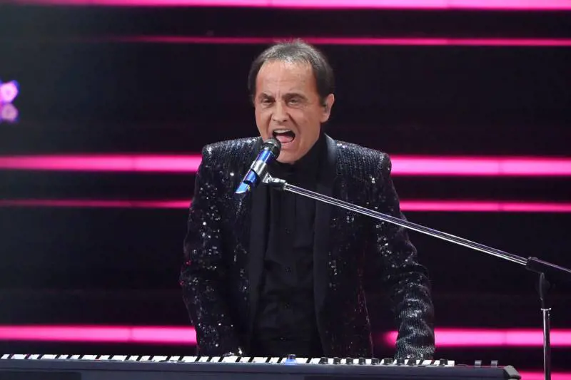 Roby Facchinetti, la perdita dell'amico Stefano D'Orazio, il figlio Dj Francesco: dove vive e cosa fa oggi
