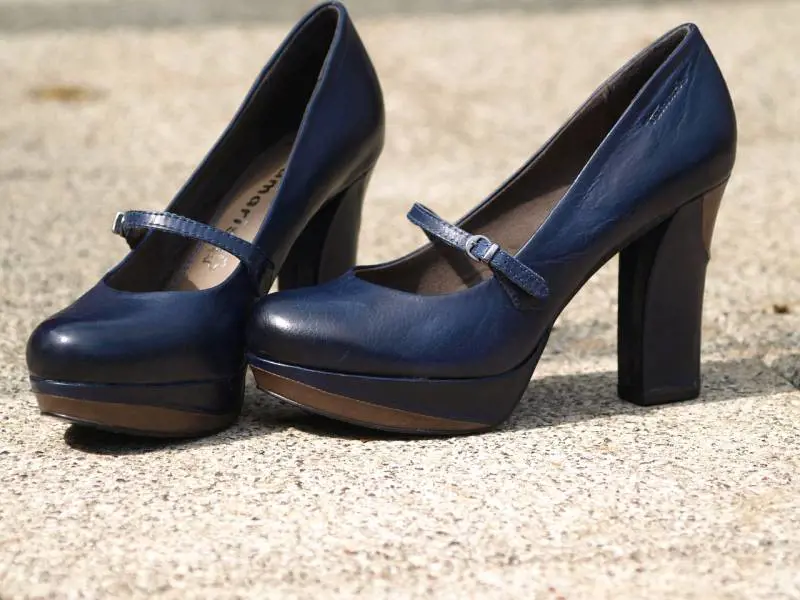 Scarpe Mary Jane, le amano tutte, ma come indossarle a 50 anni? 