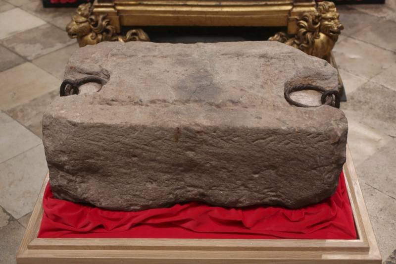 Il mistero della Pietra del Destino su cui vengono incoronati i Re d’Inghilterra