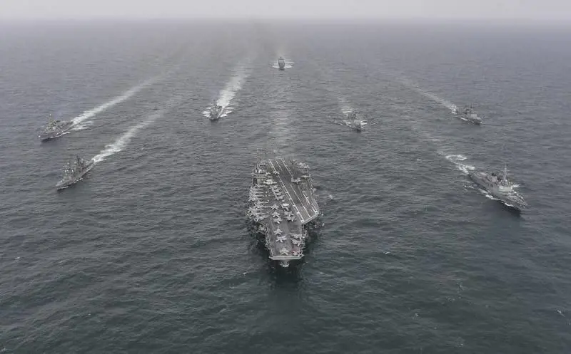 "Necessità urgente". Gli Usa inviano in Medio Oriente la portaerei USS Nimitz