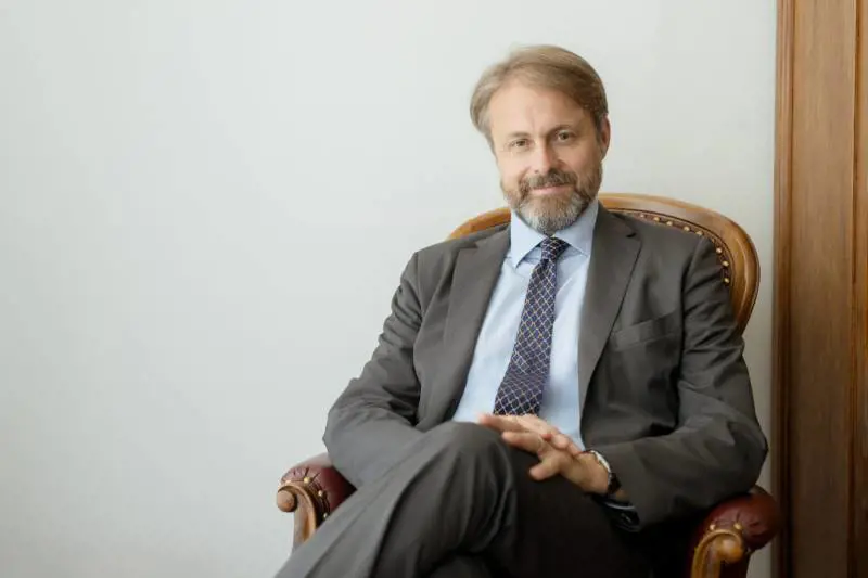 "Meno burocrazia e più borse di studio. Così i giovani talenti vengono in azienda"