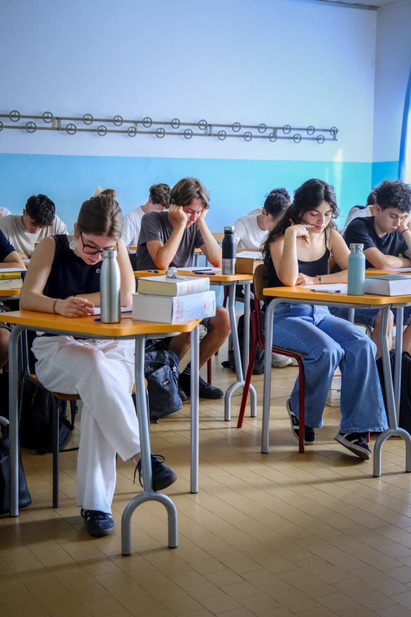 Maturità 2025: tutte le tracce della prima prova 