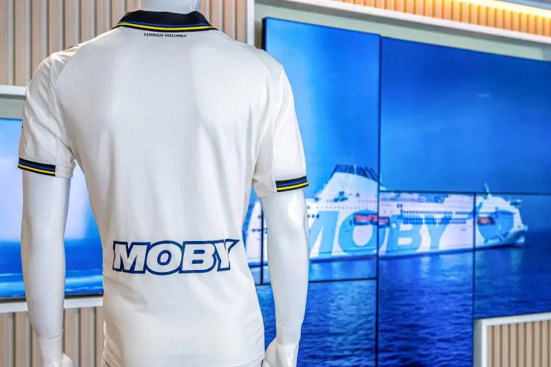 Moby scende in campo con in Parma Calcio