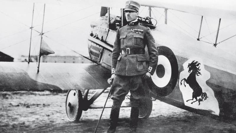Storia di un "cavallino rampante" che legò per sempre Baracca e Ferrari