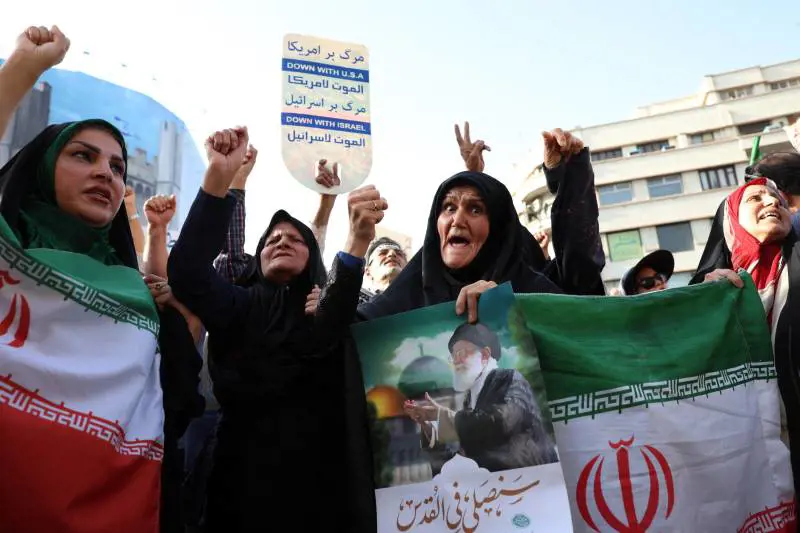 Donne, armi e terrorismo: l'Iran non può dare lezioni di diritto