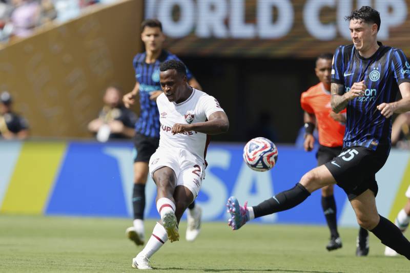 Inter Fluminense Arias tiro