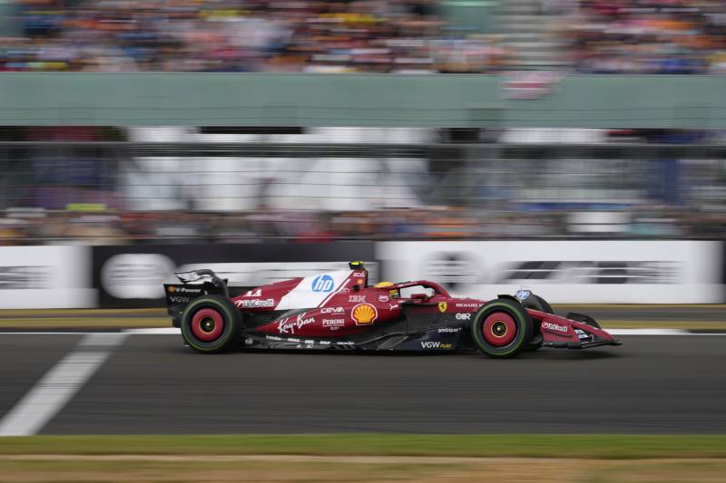 F1 Inghilterra gara Hamilton